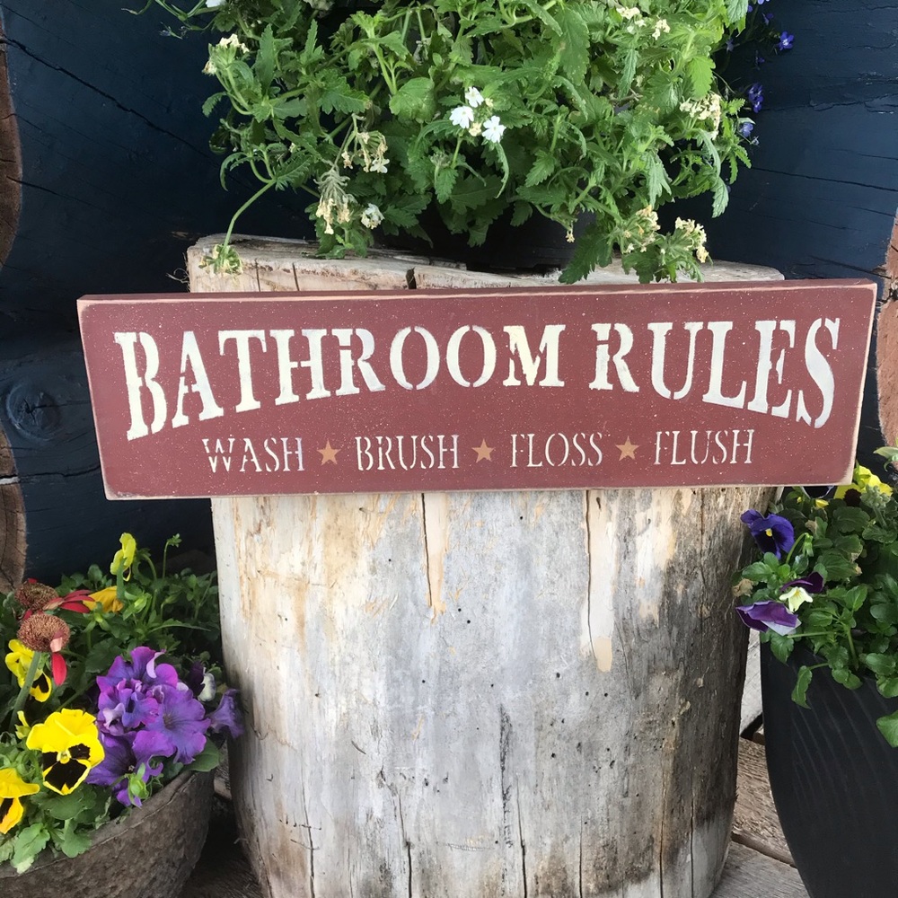 Bathroom Rules Sign Red